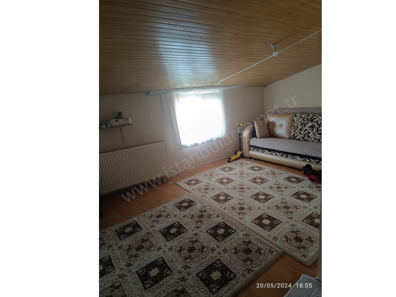 Arnavutköy Taşolukta Satılık  3 Katlı Bina  , 110 m2  Yapı Kayıt Belgeli  Müstakil