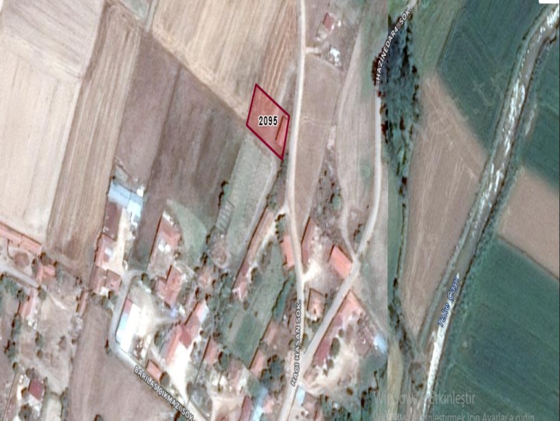 Kırklareli Babaeski Hazinedar Köyünde Satılık Arsa , 700 M2 Köy İçinde Müstakil Yola Cephe