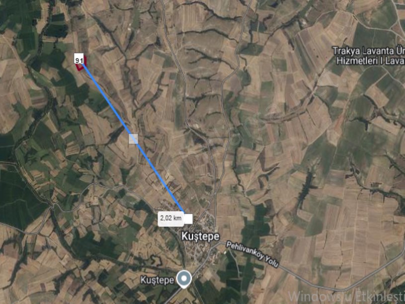 Kırklareli  Pehlivanköy Kuştepede Satılık Tarla  , 12,900 m2  Müstakil Köye Yakın  Yolu Var 