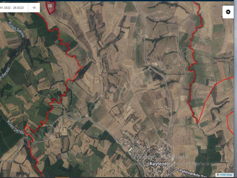 Kırklareli  Pehlivanköy Kuştepede Satılık Tarla  , 12,900 m2  Müstakil Köye Yakın  Yolu Var 