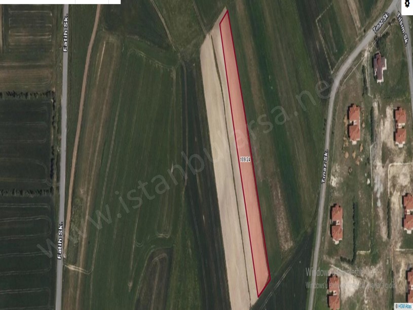 Arnavutköy Çilingirde Satılık Arsa , 82 m2 Hisseli Yolu Var Evlerin Yakını 