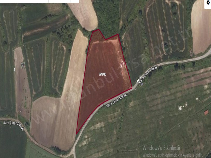 Arnavutköy Balabanda Satılık Arsa , 573 m2 Yolu var Evlerin Yakını 