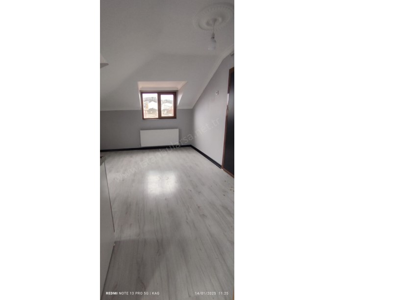 Arnavutköy Anadolu Mh Satılık Dubleks  , Sıfır Lüks  3+2  Metroya yakın 