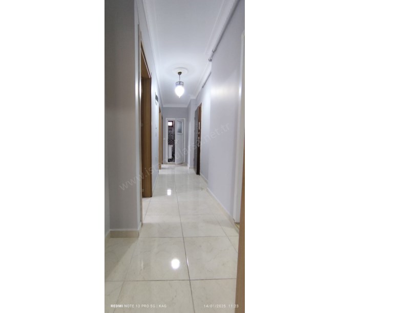 Arnavutköy Anadolu Mh Satılık Dubleks  , Sıfır Lüks  3+2  Metroya yakın 