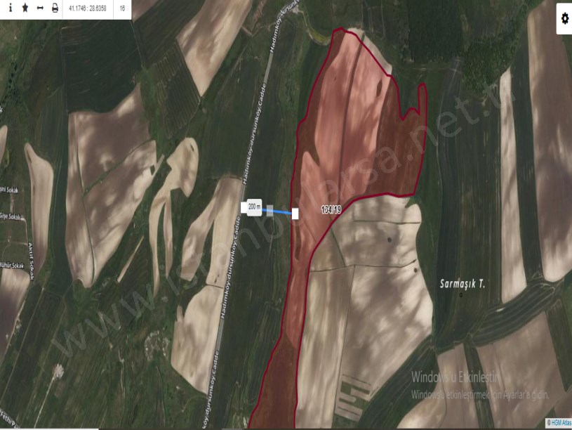 Arnavutköy Dursunköyde Satılık Arsa , 465 m2 Hisseli Yolu var 