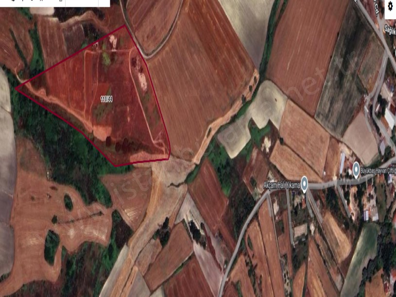 Arnavutköy Dursunköyde Satılık Arsa , 400 M2 Yolu Var Evlerin Yakını