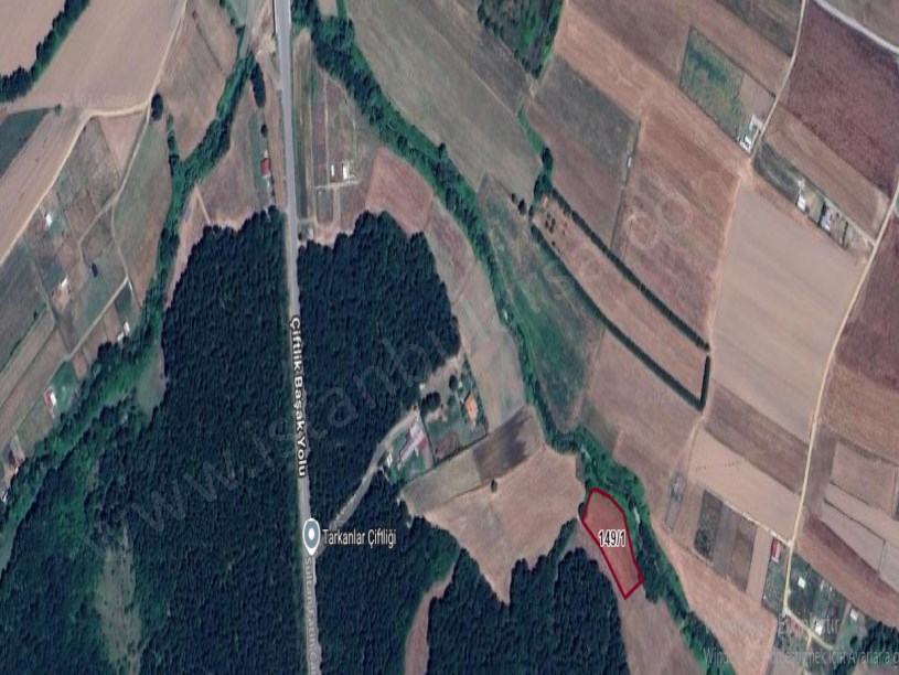 Çatalca Belgratta Satılık Arsa , 373 M2 Yolu Var Evlerin Yakını 