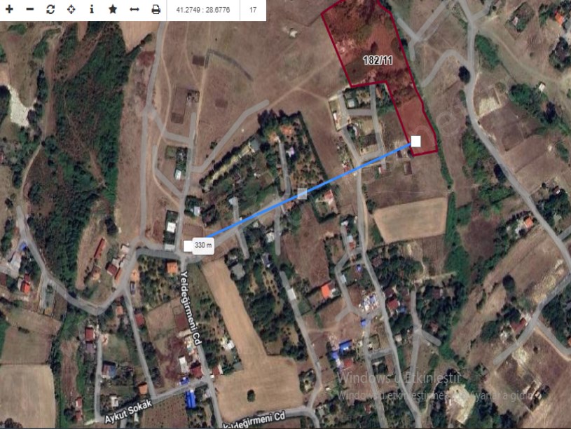 Arnavutköy Tayakadın Satılık Arsa , 320 m2 Yolu Var Evlerin Yakını 