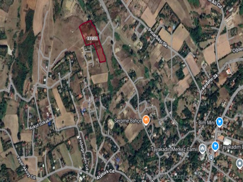 Arnavutköy Tayakadın Satılık Arsa , 320 m2 Yolu Var Evlerin Yakını 