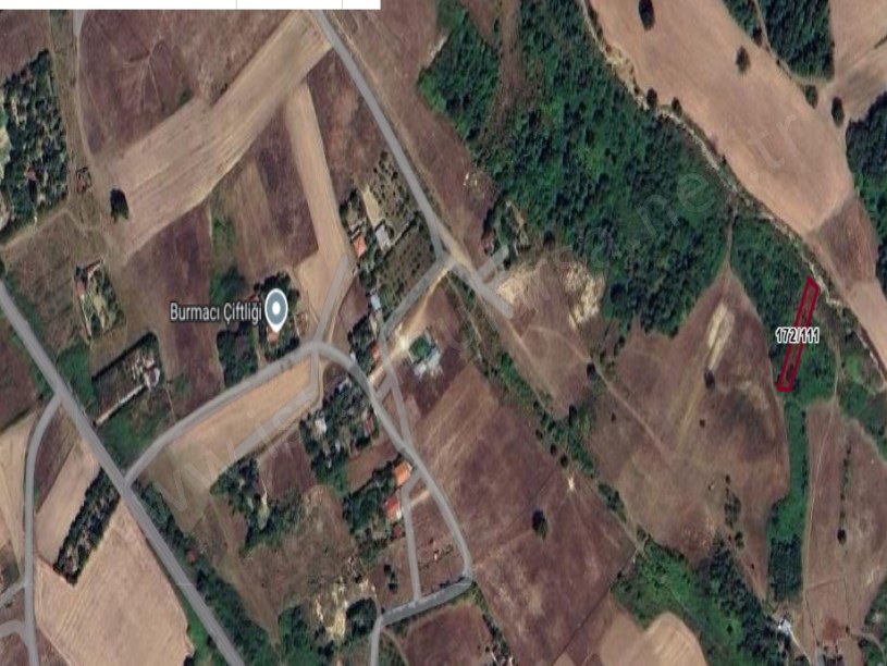 Arnavutköy Tayakadın Satılık Arsa , 185 M2  Yolu Var Evlerin Yakını Hisseli