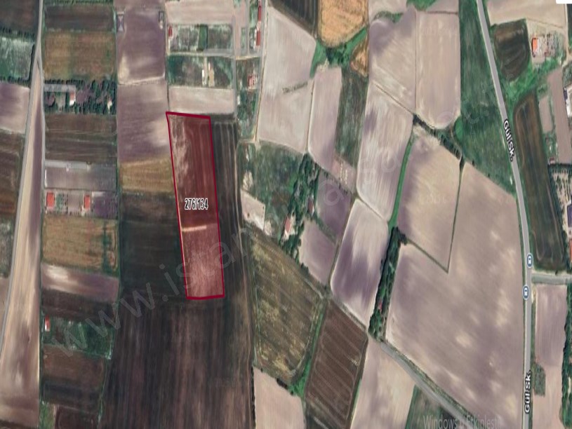 Çatalca Kestanelikte Satılık Arsa  , 5,439 m2  Etrafı Çevrili Yolu Var 