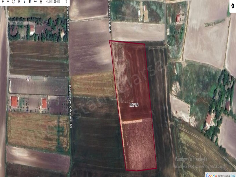 Çatalca Kestanelikte Satılık Arsa  , 5,439 m2  Etrafı Çevrili Yolu Var 