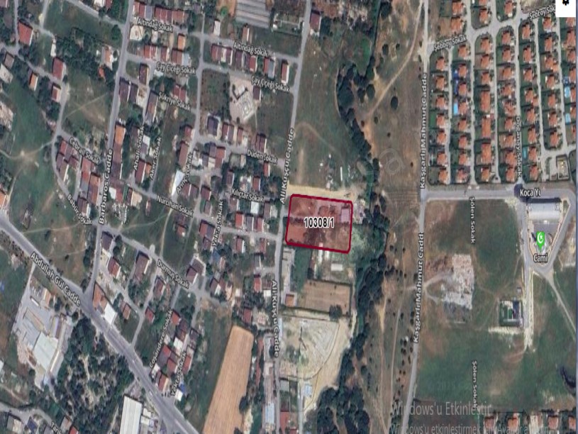 Arnavutköy İmrahorda Satılık Arsa , 81 m2 Cadde Cephe Merkezde Hisseli 