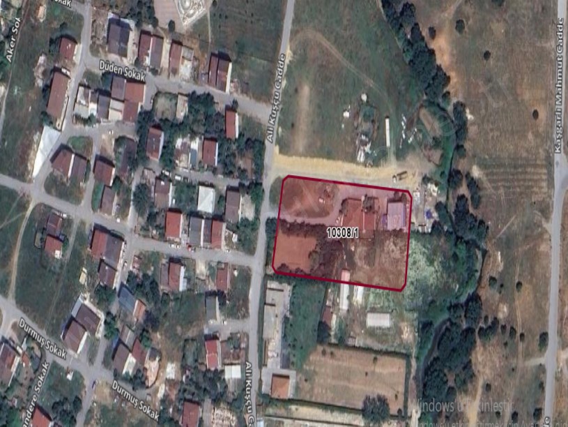 Arnavutköy İmrahorda Satılık Arsa , 81 m2 Cadde Cephe Merkezde Hisseli 