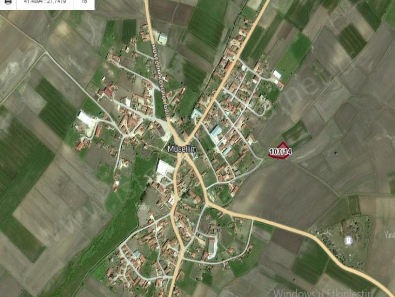 Kırklareli Vize  Müsellim Köyünde Satılık Tarla  , 1,350  M2  Merkezde Hisseli  