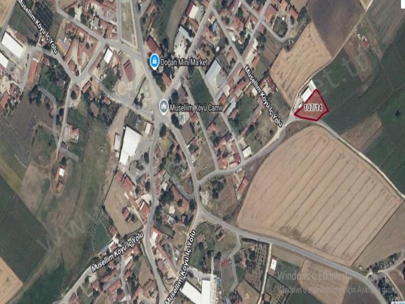 Kırklareli Vize  Müsellim Köyünde Satılık Tarla  , 1,350  M2  Merkezde Hisseli  