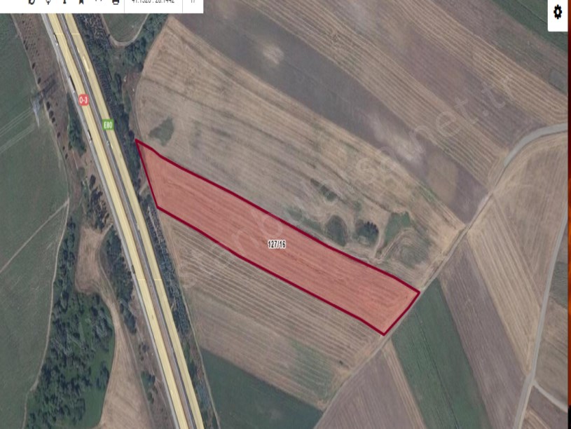 Silivri Seymende Satılık Arsa , 250 M2 Otobana Cephe  Hisseli
