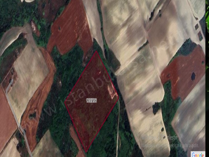Arnavutköy Dursunköyde Satılık Arsa , 250 M2 Yolu Var Evlerin Yakını