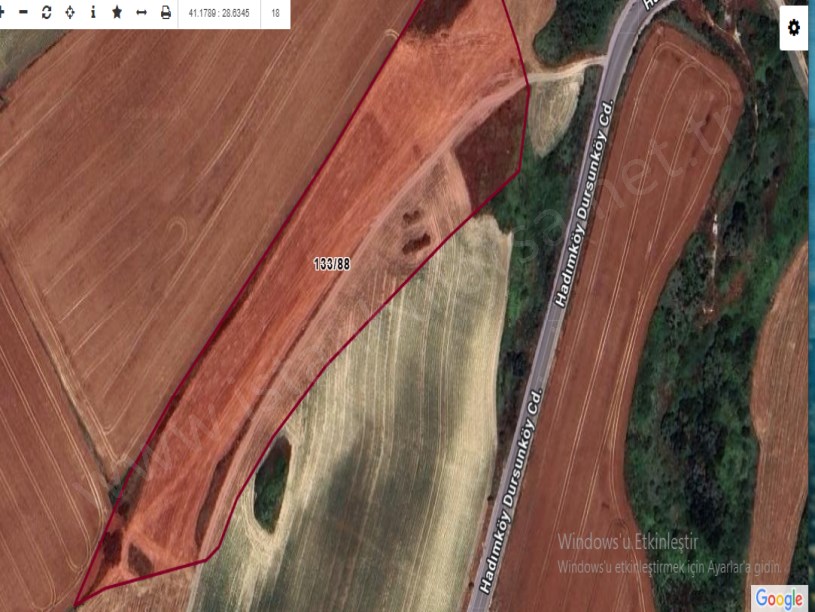 Arnavutköy Dursunköyde Satılık Arsa , 248 M2 Yolu Var  Caddeye Yakın 