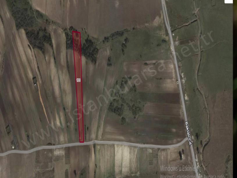 Arnavutköy Haraççıda Satılık Arsa , 373 m2 Hisseli Çaplı Yolu Var 