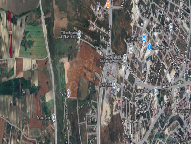 Arnavutköy Haraççıda Satılık Arsa , 373 m2 Hisseli Çaplı Yolu Var 