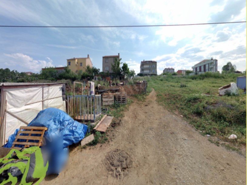 Arnavutköy Haraççıda Satılık Arsa , 438 M2 Müstakil İmarlı  Çift Dairelik