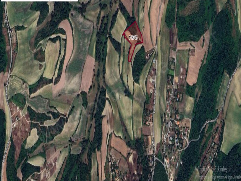 Arnavutköy Boyalıkta Satılık Arsa , 325 m2 Hisseli  Evlerin Yakını 