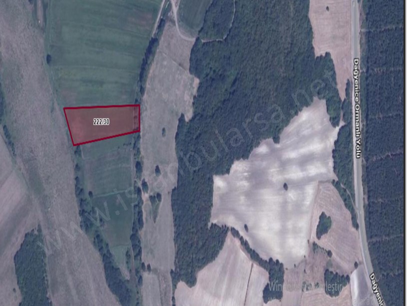 Çatalca Çiftlikköyde Satılık Arsa ,  250 M2 Hisseli Yolu Var 