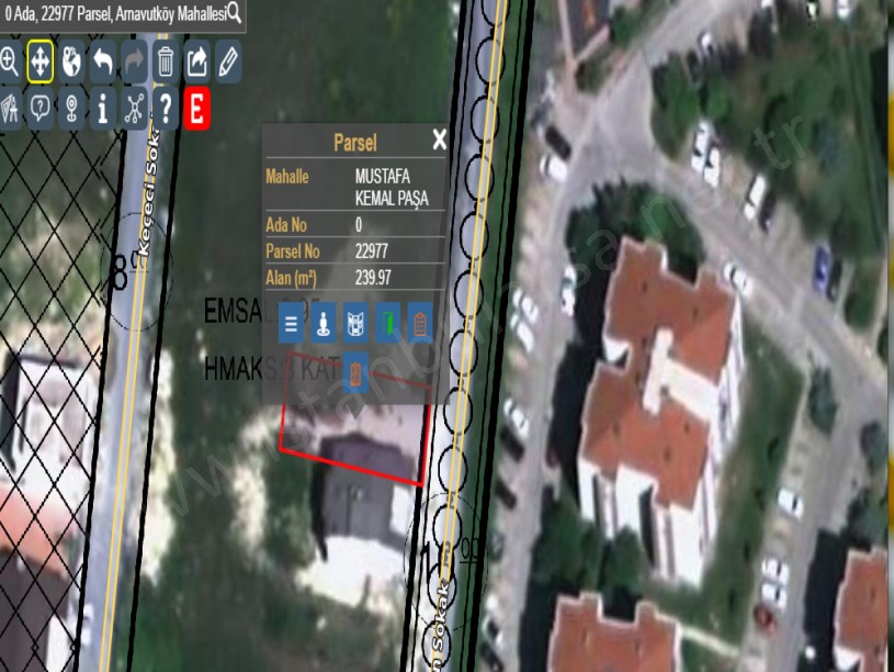 Arnavutköy Mustafa Kemalpaşa Mah Satılık Arsa , 240 m2  Müstakil 3 Kat İmarlı 