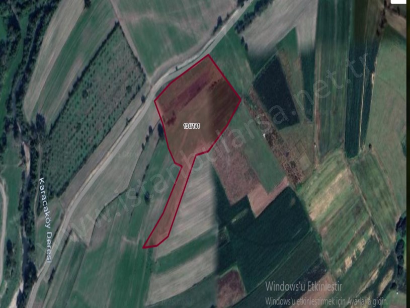 Çatalca Karacaköyde Satılık Arsa , 900 M2 Hisseli Yolu Var 