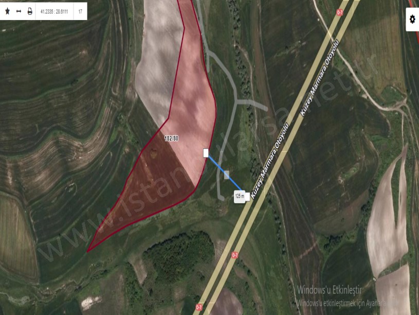 Arnavutköy Yassıörende Satılık Arsa , 535 M2 Hisseli İmarlı Yolu var 