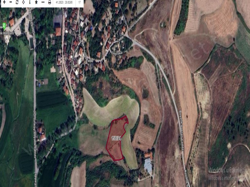 Arnavutköy Boyalıkta Satılık Arsa , 1000 m2 Etrafı Çevrili İmarlı 