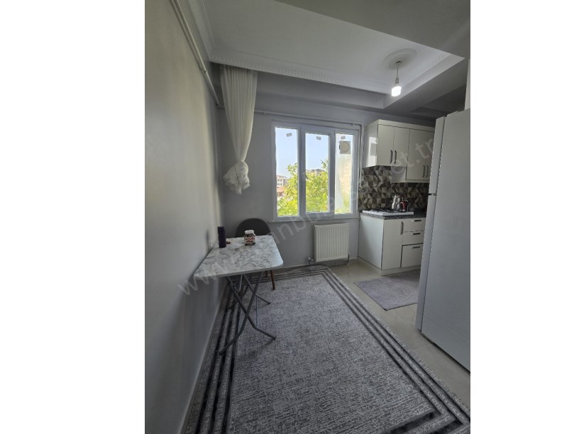 Arnavutköy Taşolukta Satılık Daire  , Ara Kat Sıfır Lüks 2+1 Merkezde 