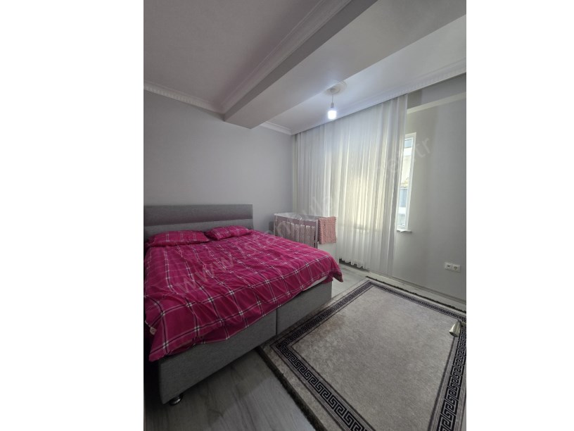 Arnavutköy Taşolukta Satılık Daire  , Ara Kat Sıfır Lüks 2+1 Merkezde 