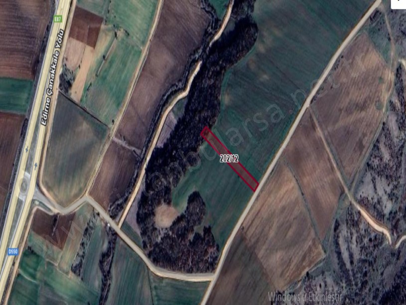 Edirne Uzunköprü Hamidiye Köyünde Satılık Tarla , 2,020 M2 Müstakil Yolu Var