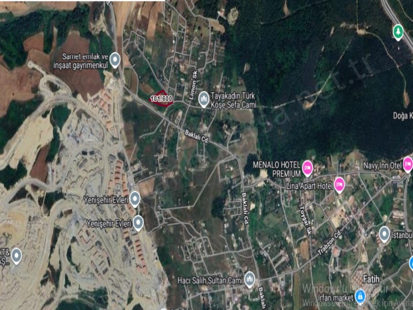 Arnavutköy Tayakadın Satılık Arsa , 453 m2 Yolu Var Evlerin Yakını 