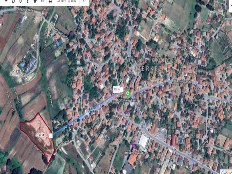 Çatalca Çiftlikköyde Satılık Arsa ,  271 M2 Çaplı Çevrili Yolu Var