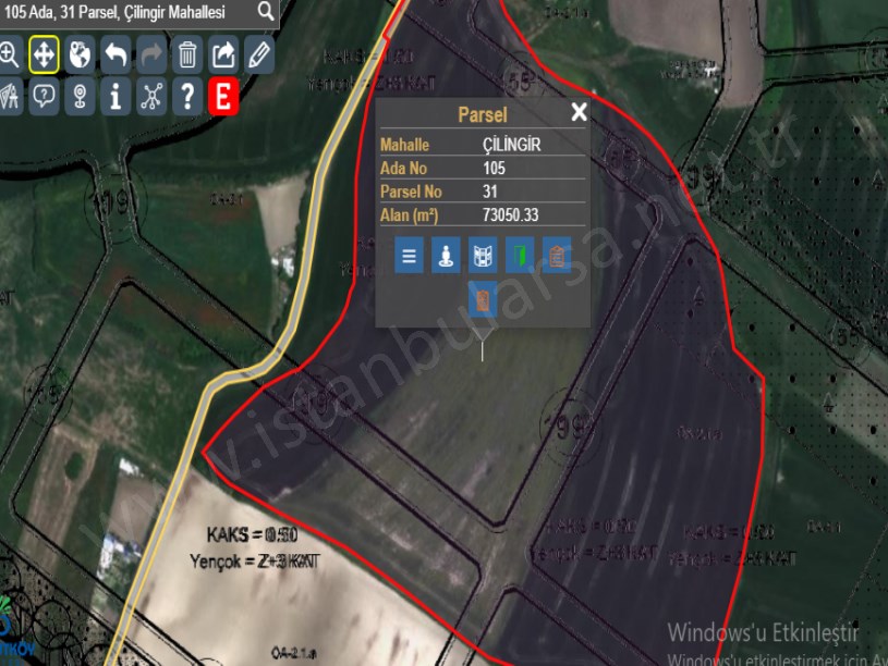 Arnavutköy Çilingirde Satılık Arsa , 305 M2 Yolu Var İmarlı