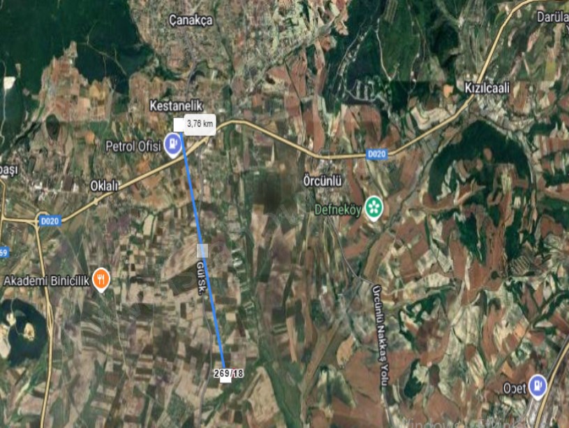 Çatalca Kestanelikte Satılık Arsa  , 2 , 450 M2 Yolu Var Evlerin Yakını 