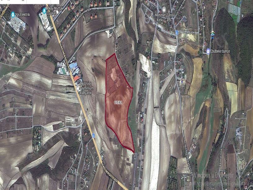 Arnavutköy Hacımaşlı  Satılık Arsa , 1,300 m2 Yolu Var Evlerin Yakını Hisseli