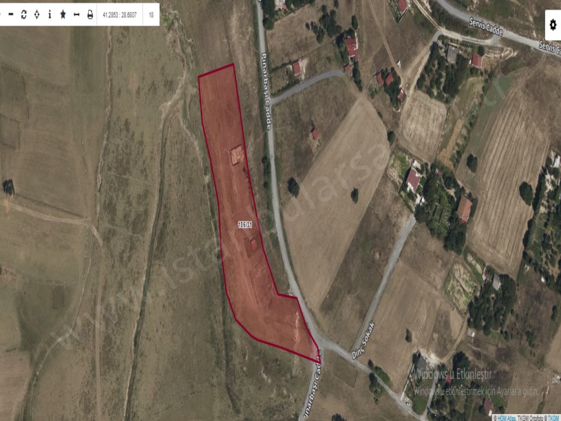 Arnavutköy Tayakadın Satılık Arsa , 220 m2 Caddeye Yakın Yolu Var Hisseli 