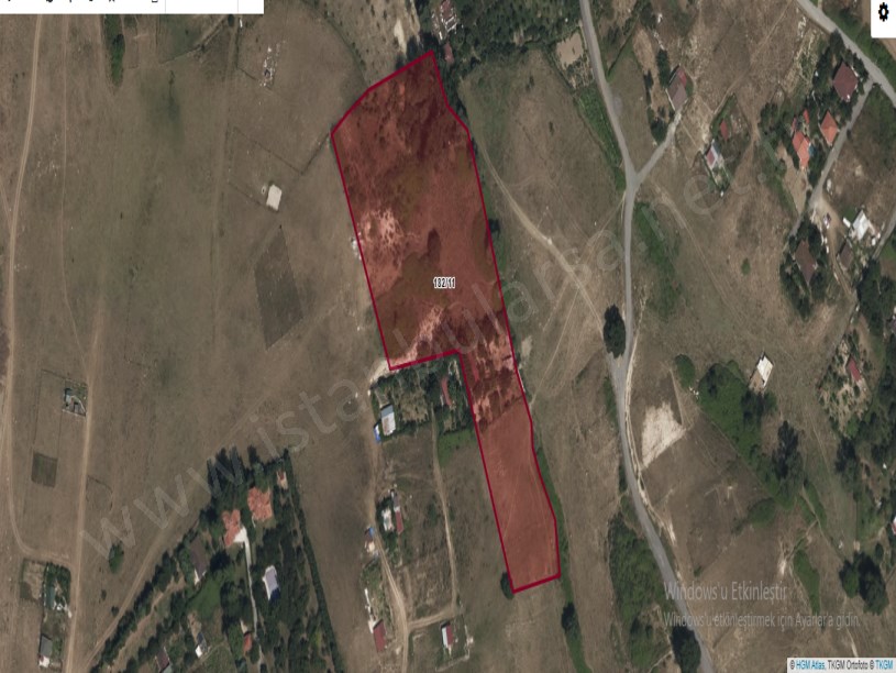 Arnavutköy Tayakadın Satılık Arsa , 645 M2 Yolu Var Evlerin Yakını İmarlı 