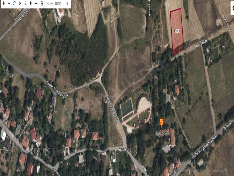 Arnavutköy Durusu Mah  Satılık Arsa ,  1,624 m2 Müstakil Yolu Var Evlerin Yakını