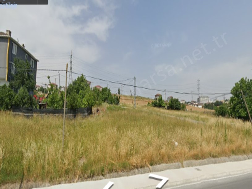Arnavutköy Hadımköyde Satılık Arsa , 403 M2 Cadde Cephe Müstakil Merkezde İmarlı