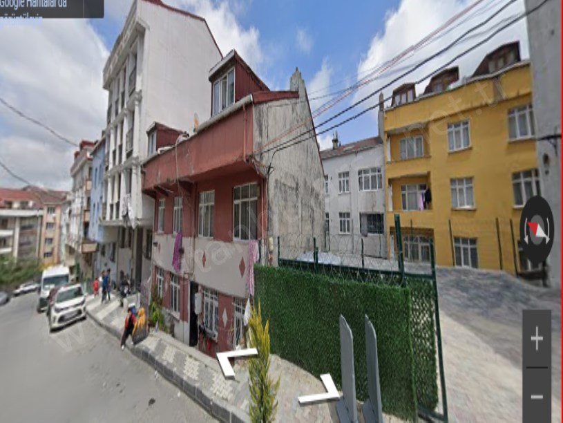 Arnavutköy  Anadolu Mah , Satılık Bina , 3 Katlı Arsası 206 m2  Müstakil Merkezde 