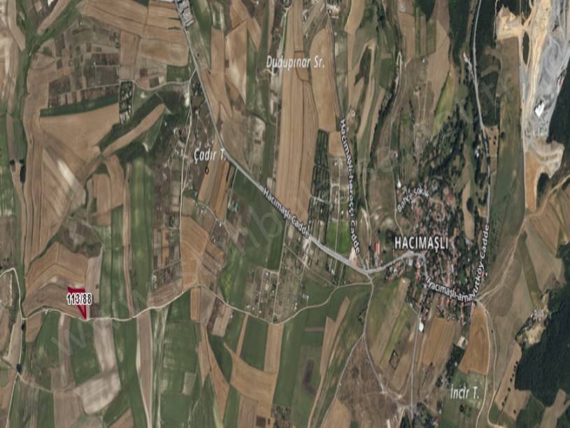 Arnavutköy Hacımaşlı  Satılık Arsa , 192 M2 Hisseli Yolu Var 