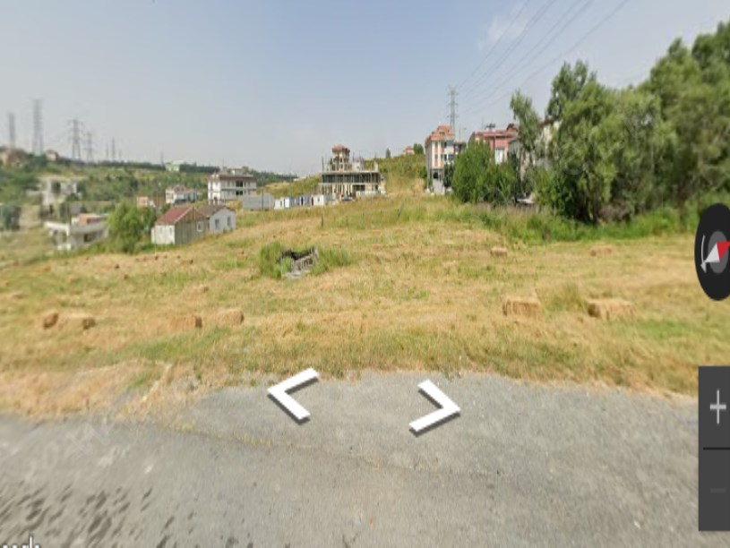Arnavutköy Hadımköyde Satılık Arsa , 436 M2 Merkezde Müstakil