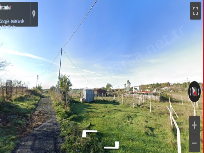 Arnavutköy Tayakadın Satılık Arsa ,160 M2 Merkezde Yolu Var Evlerin Yakını Hisseli 