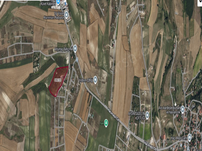 Arnavutköy Hacımaşlı  Satılık Arsa , 330 M2 Yolu Var Evlerin Yakını 