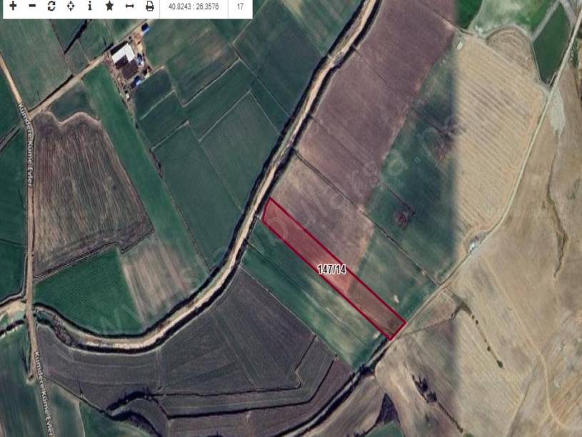 Edirne İpsala Kumdere Köyü Satılık Arsa , 331 m2 Hisseli Yolu Var Hisseli 